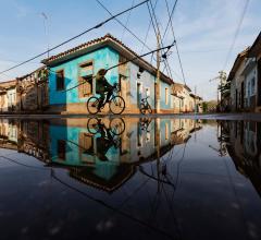 climate-flooding-city-bike