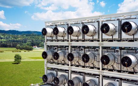 Climeworks’ first commercial direct air capture (DAC) plant, based in Hinwil, Switzerland.