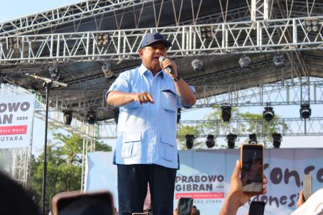 Prabowo Subianto speaking at a campaign event in Indonesia.
